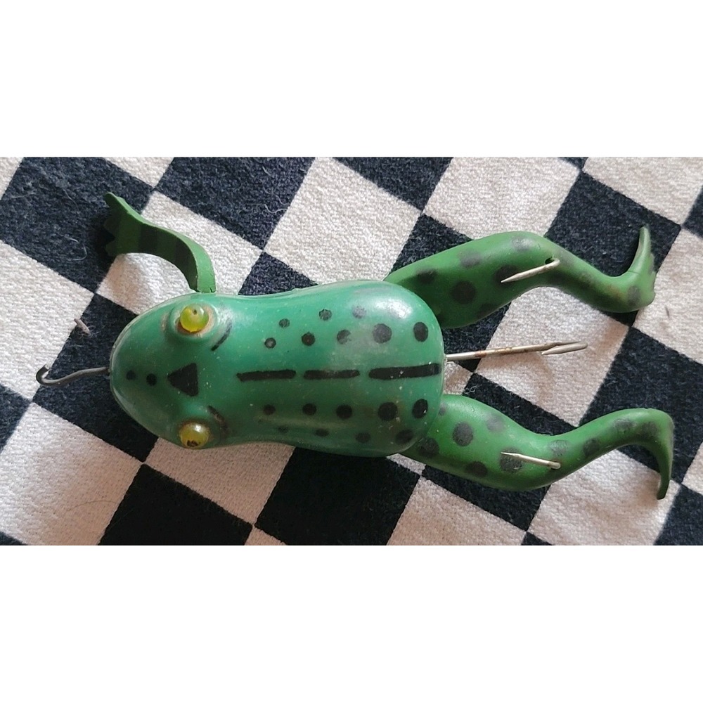 Vintage Halik Moose Lake Minn Pat Pend Frog Fishing Lure Missing 1 Leg